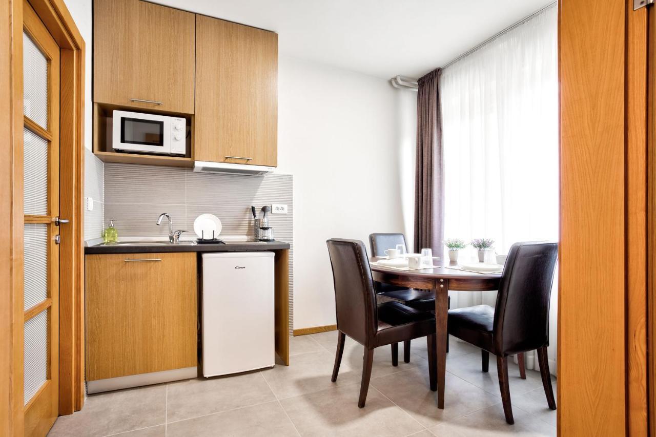 Booking Apartments Beograd Eksteriør bilde